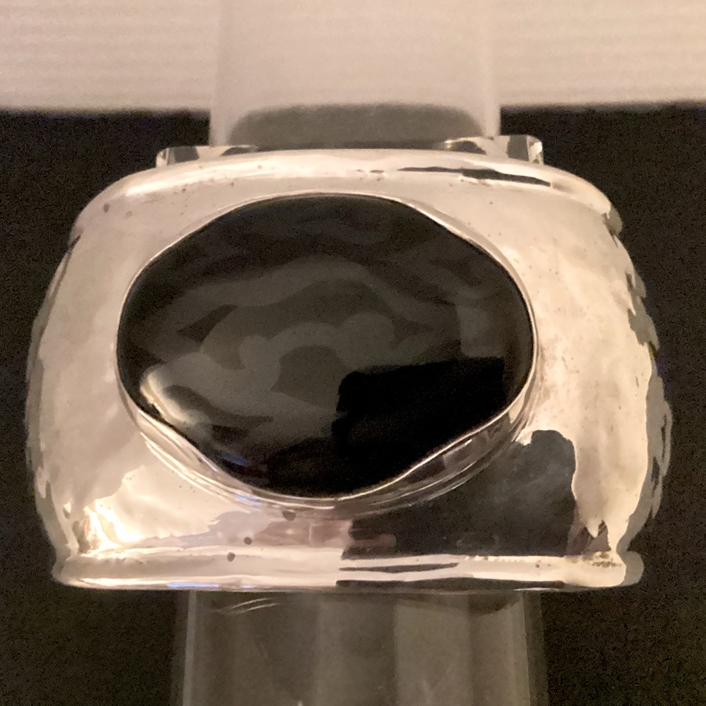 B2043 Silpada 925 Sterling silver cuff bracelet